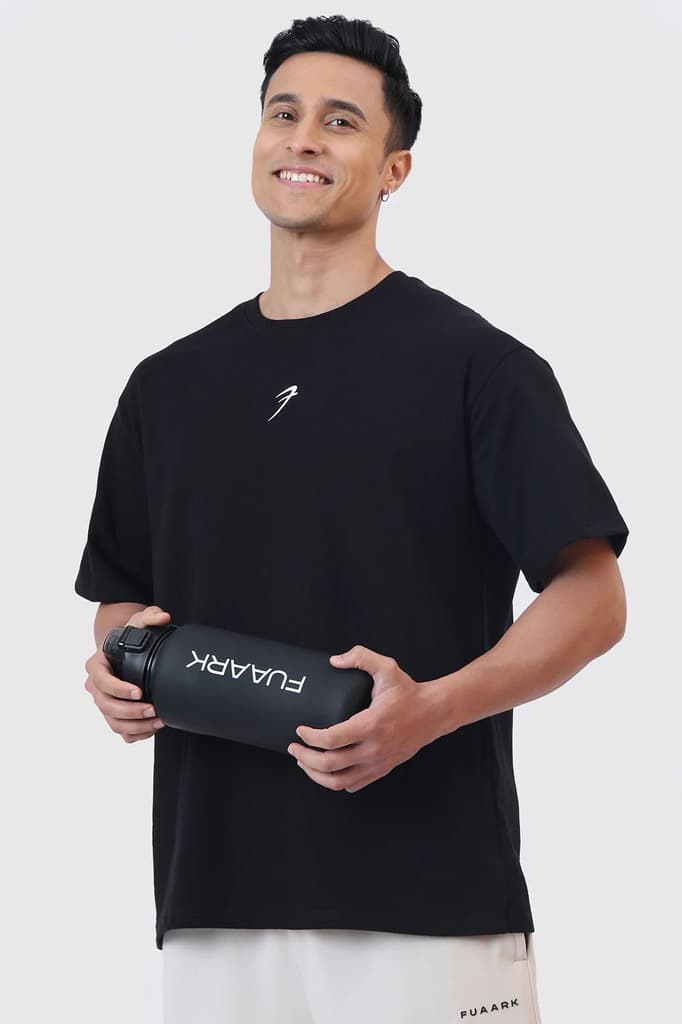Winged Omen Oversized T-shirt Black — photo 6