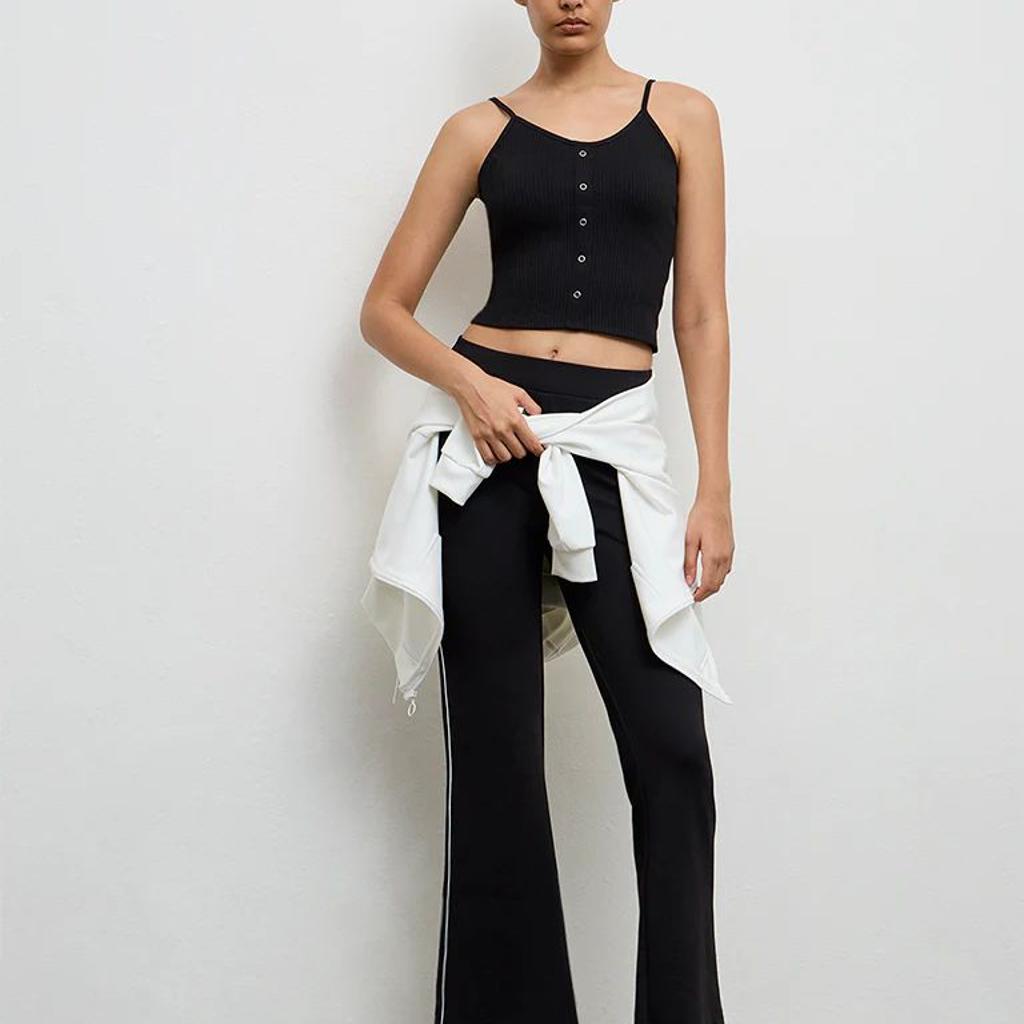 Nuoflexx Black Ribbed Top