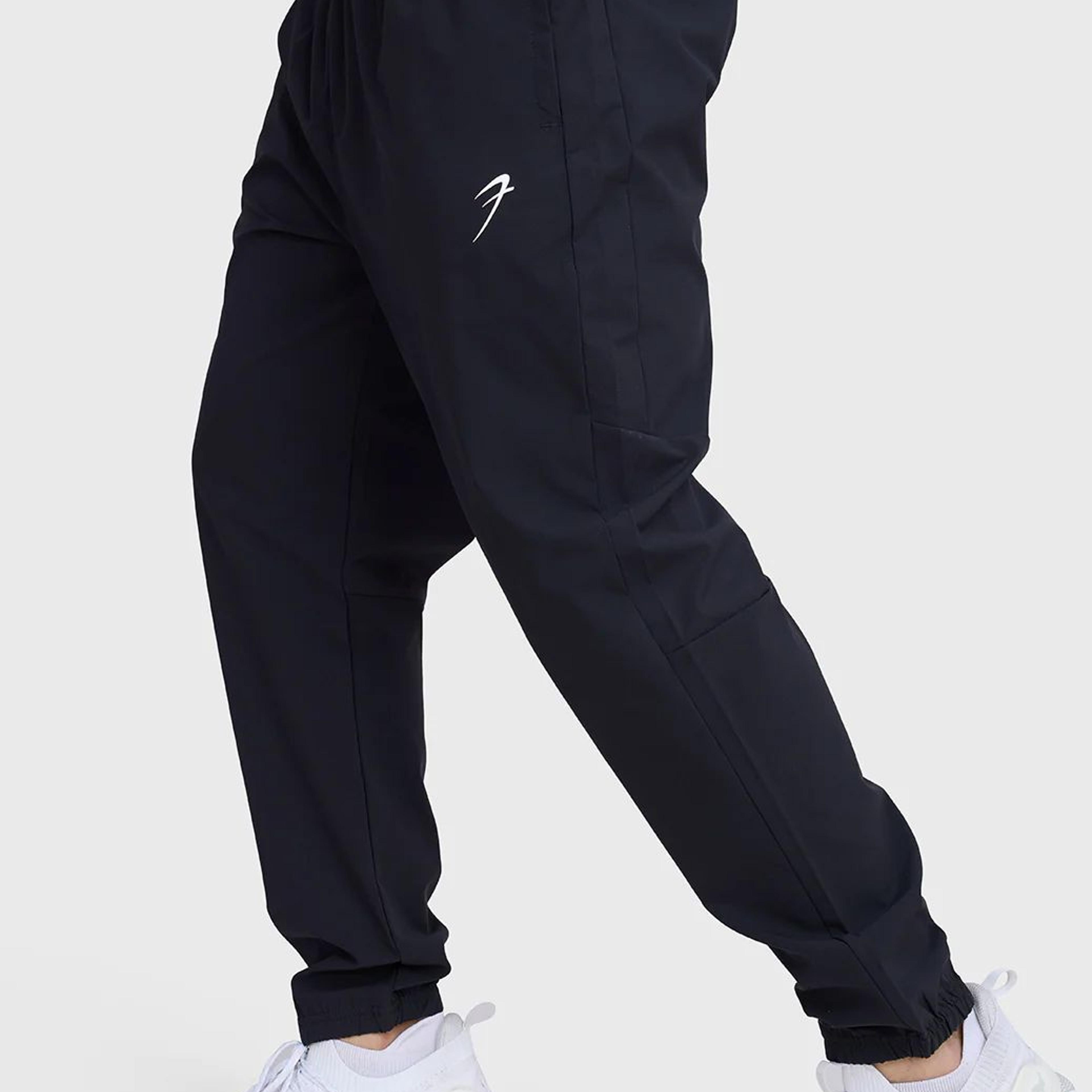 Essential Joggers Black