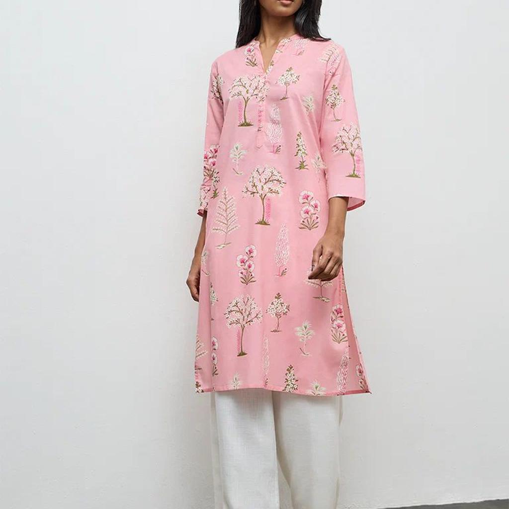 Utsa Pink Floral Pattern Cotton Straight Kurta