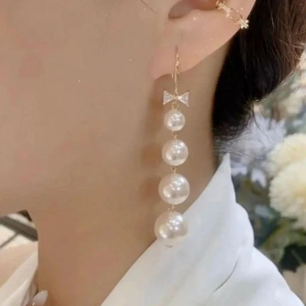 Celeste Pearl Drop Earrings — photo 4