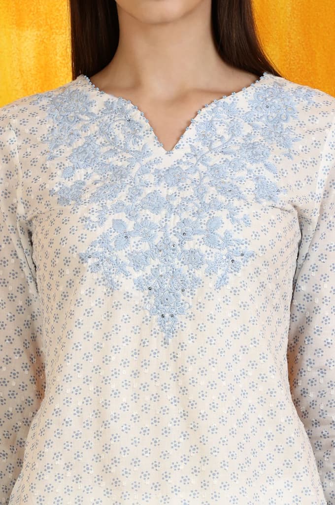White Embroidered Cotton Swiss Dot Straight Kurta — photo 3