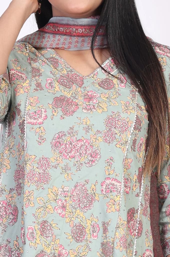 Light Green Floral Printed Lace Trim Peplum Rayon Kurta with Sharara and Dupatta Set — photo 3