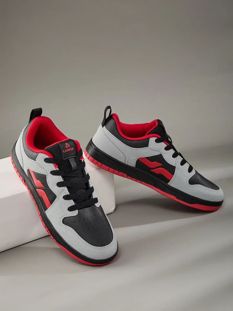 CRUVO Black Men's Sneakers