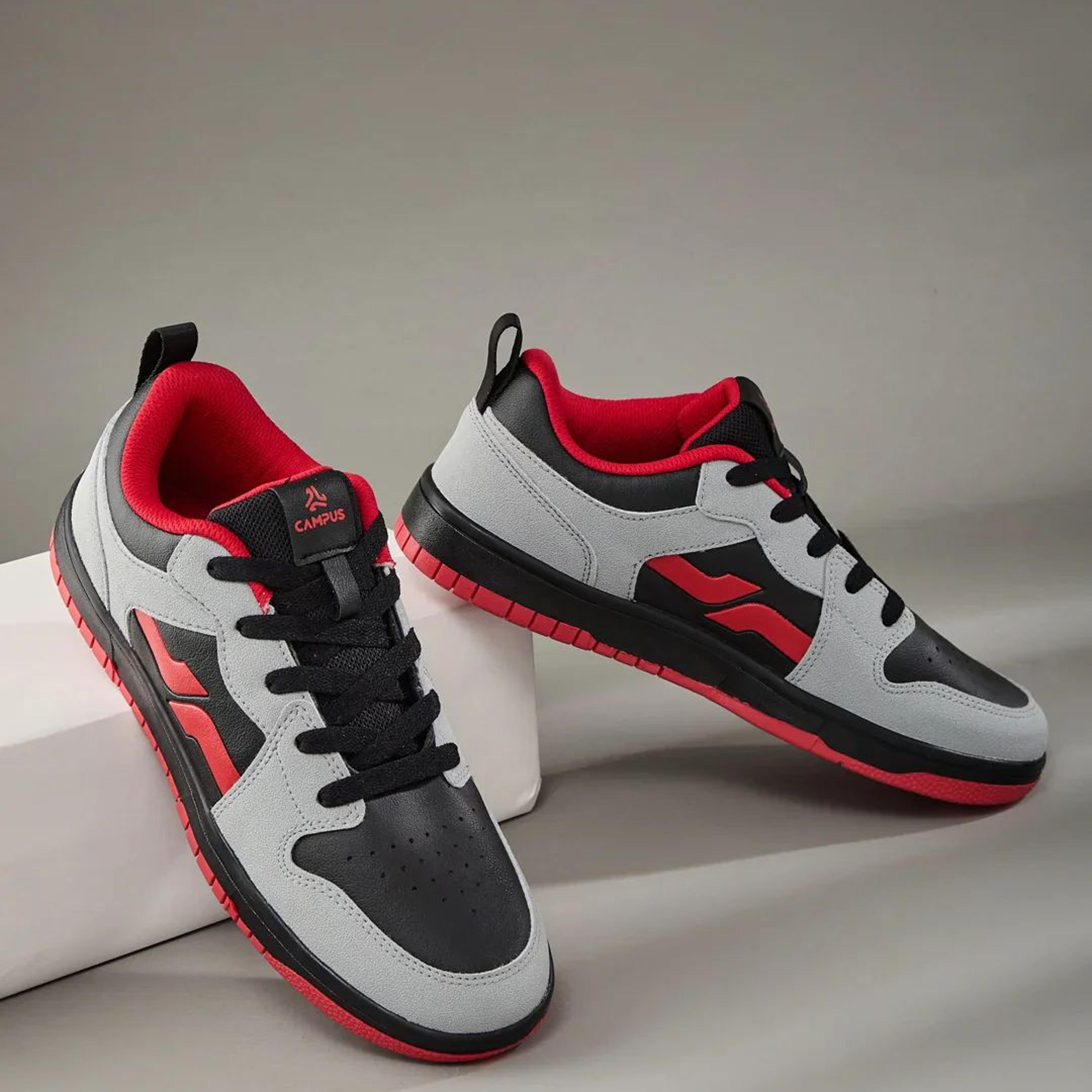 CRUVO Black Men's Sneakers
