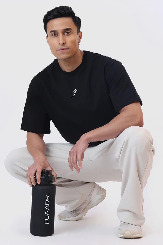 Hydrate 2 Ltr Gallon Bottle Black — photo 2