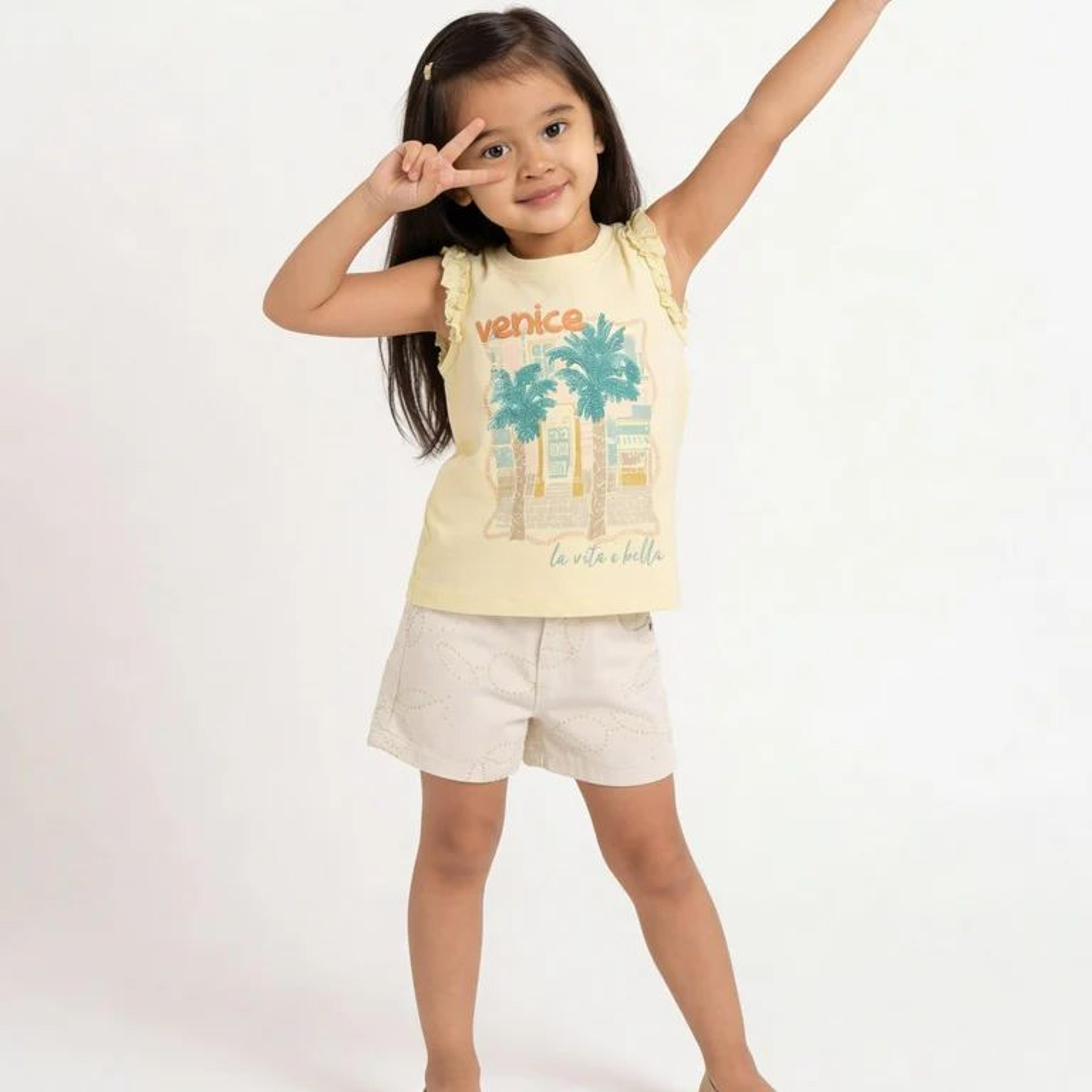HOP Kids Girls Off-White Schiffli Pattern Denim Shorts