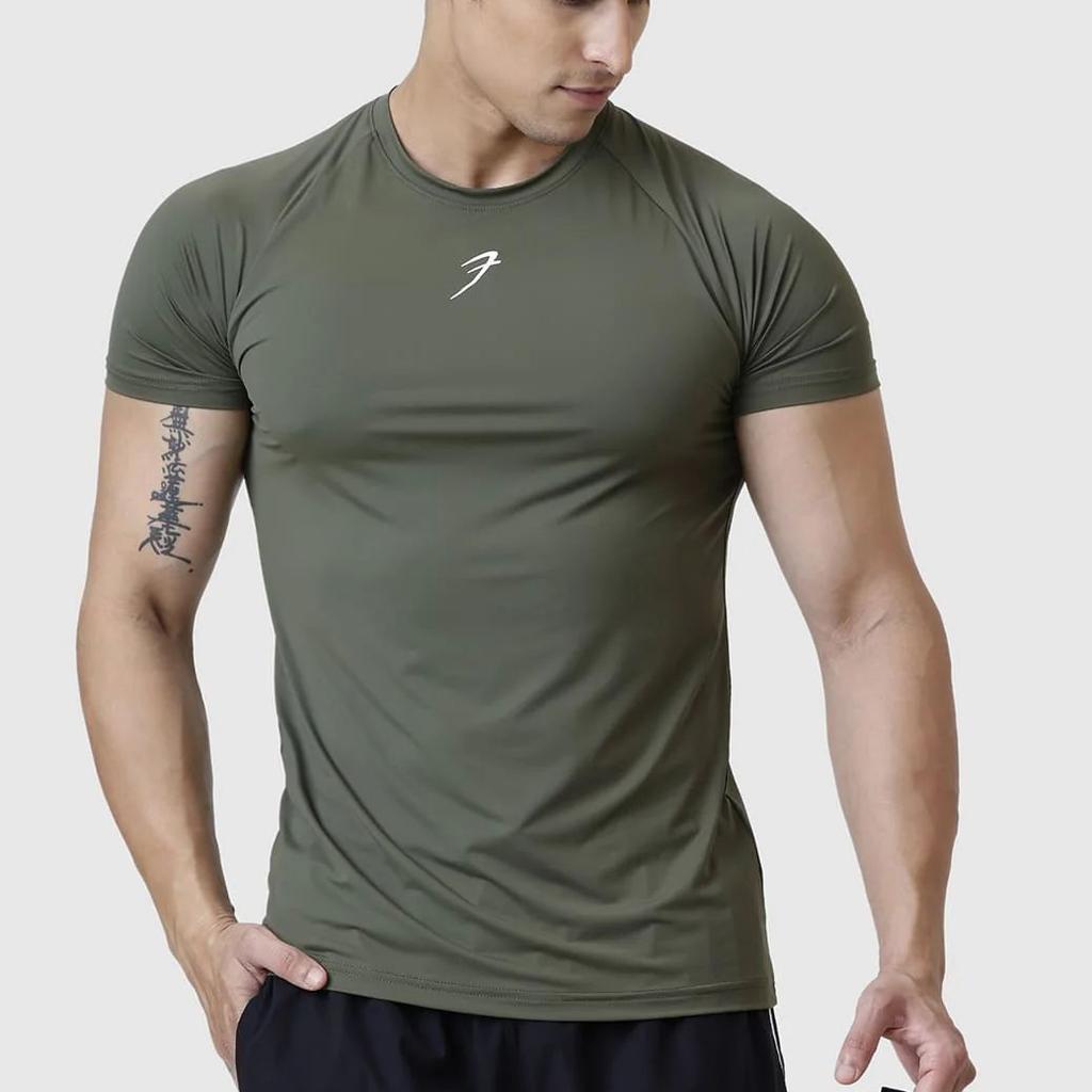 Bare Nylon T-shirt Olive
