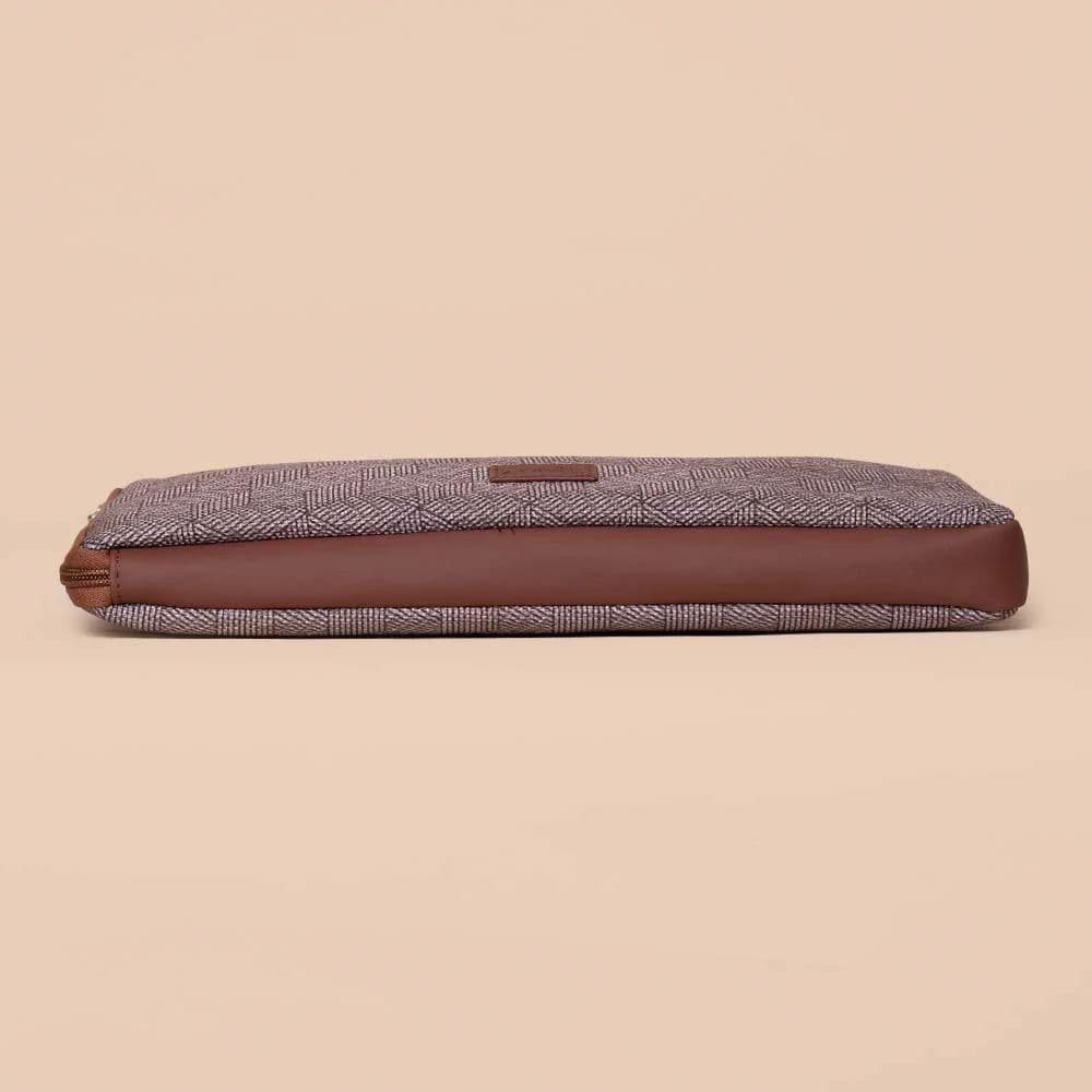 Travancore Texture L-Zippered Laptop Sleeve