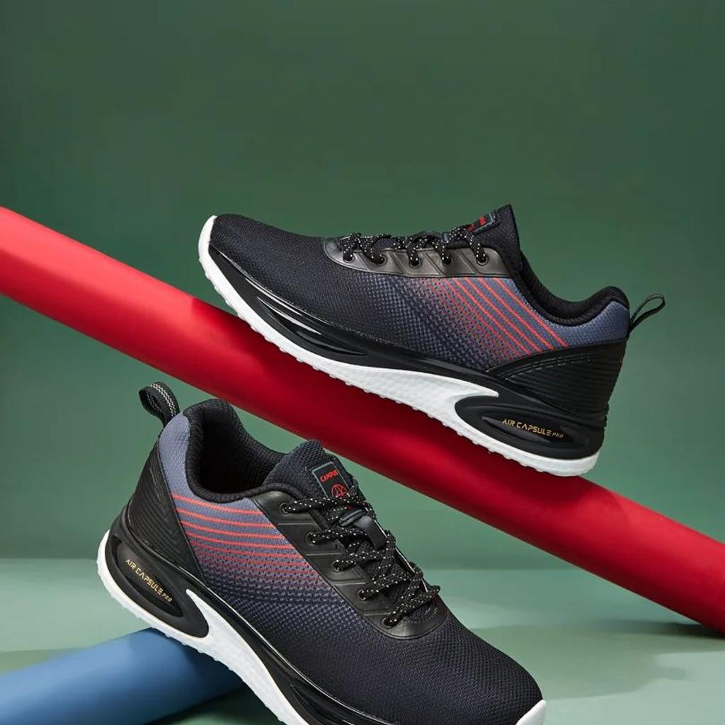 CLASH Black Men's Running Shoes