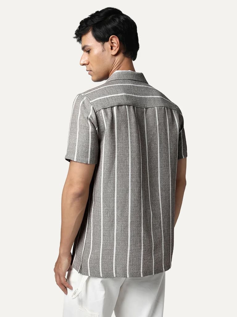Men's Grey Cotton Half Sleeve Relaxed Fit Linen Striped Shirt with Cuban Collar — photo 4