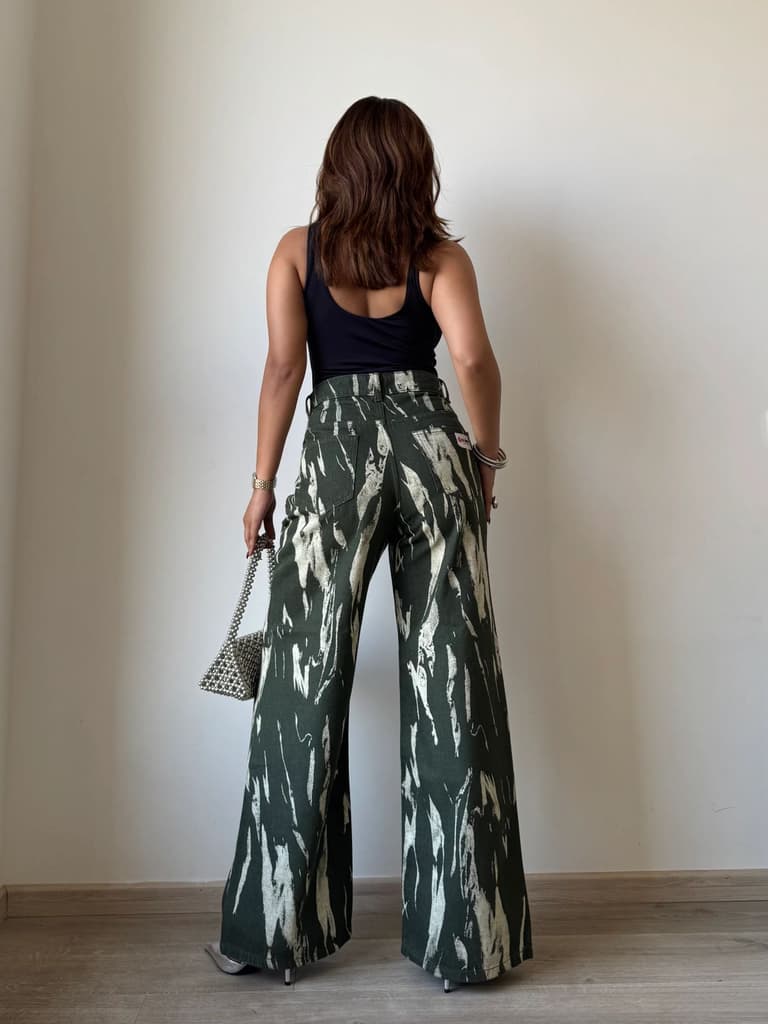 Claw Strike Baggy Wide Leg Jeans — photo 8