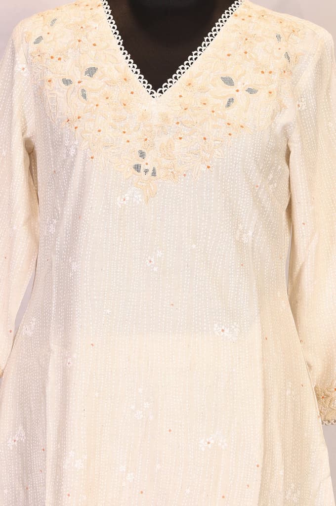 Beige Embroidered Rayon Straight Kurta with Pants Set — photo 2