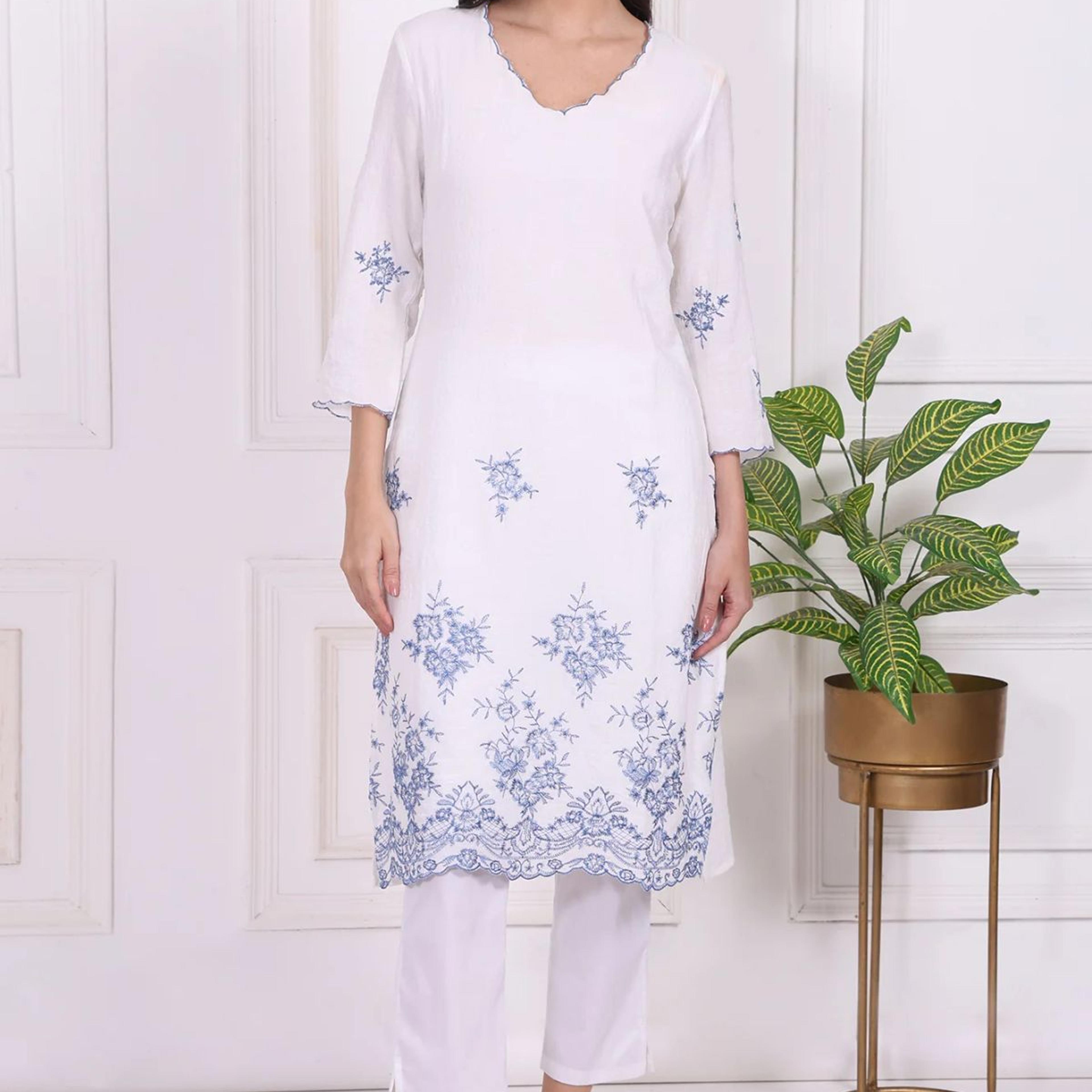 White Floral Printed Thread Embroidered Rayon Straight Kurta