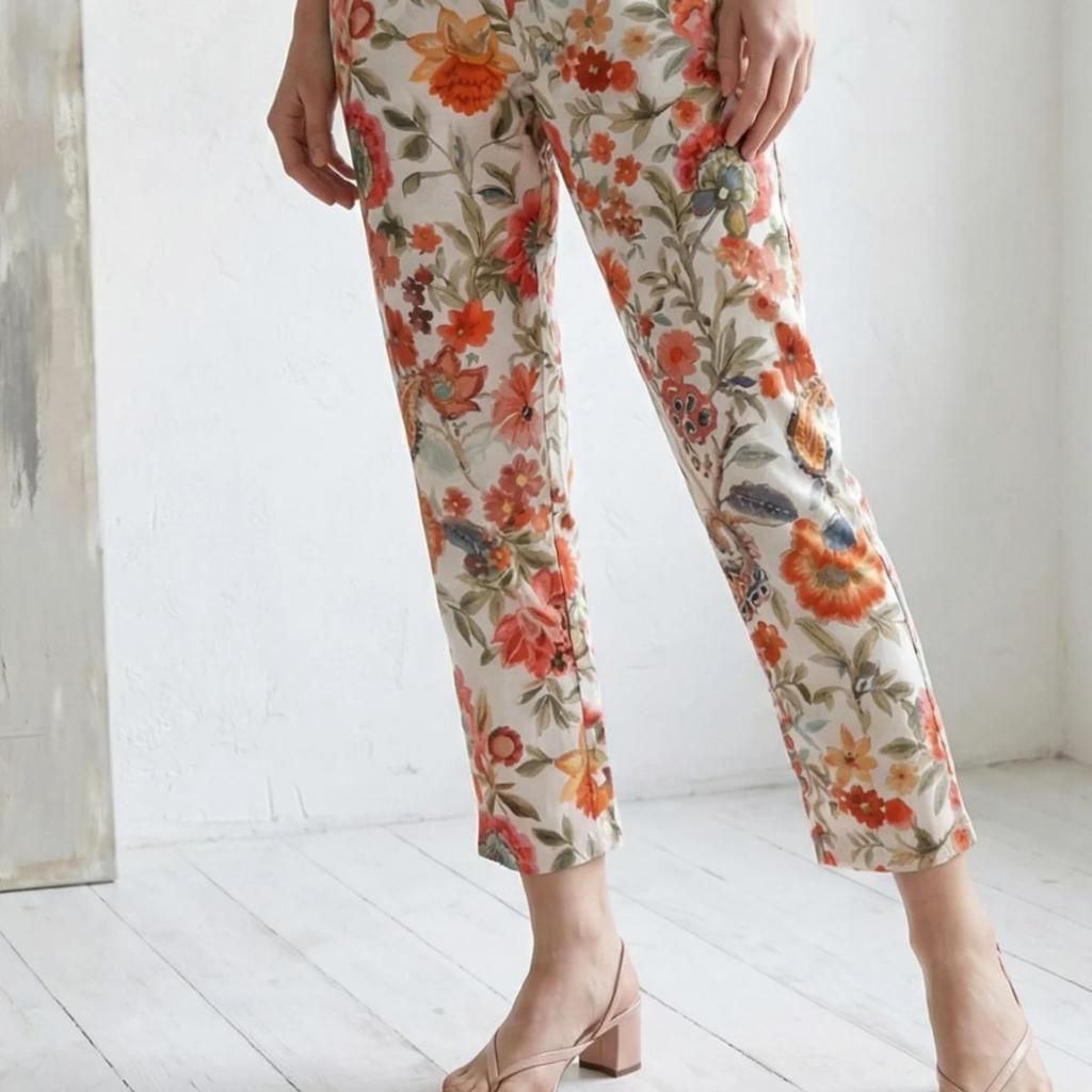 White Floral Printed Straight Fit Pants