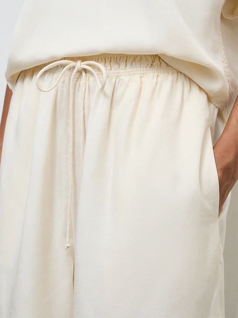 LOV Cream Solid High-Rise Pants — photo 3