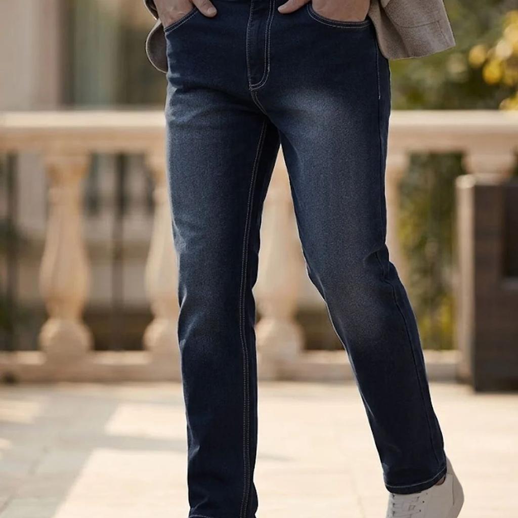 Men's Dark Blue Straight Fit Washed Jeans Stretchable