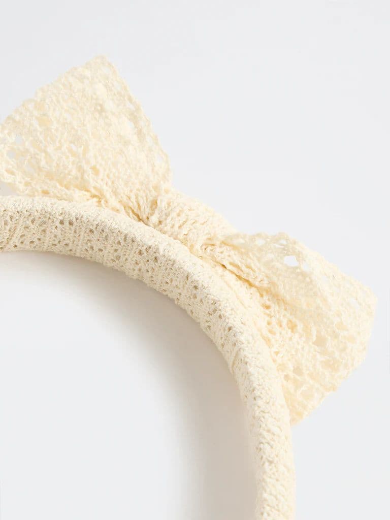Westside Accessories Cream Lace Bow Hair Band — photo 3