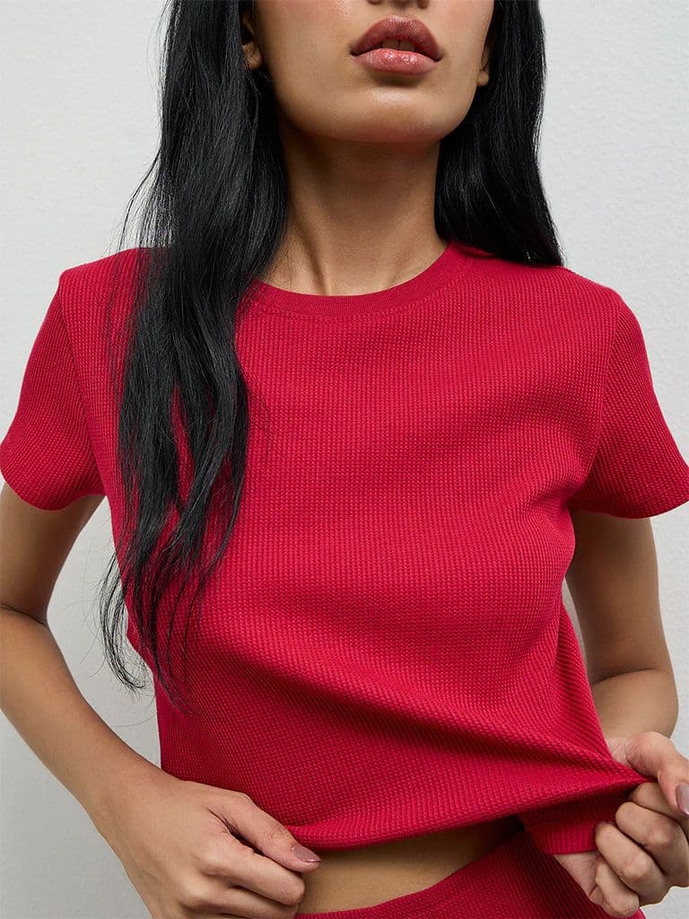 Superstar Red Waffle-Textured Top — photo 2