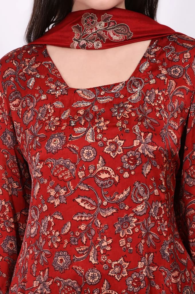 Red Floral Printed Modal Satin Straight Kurta, Pants and Dupatta Set — photo 3
