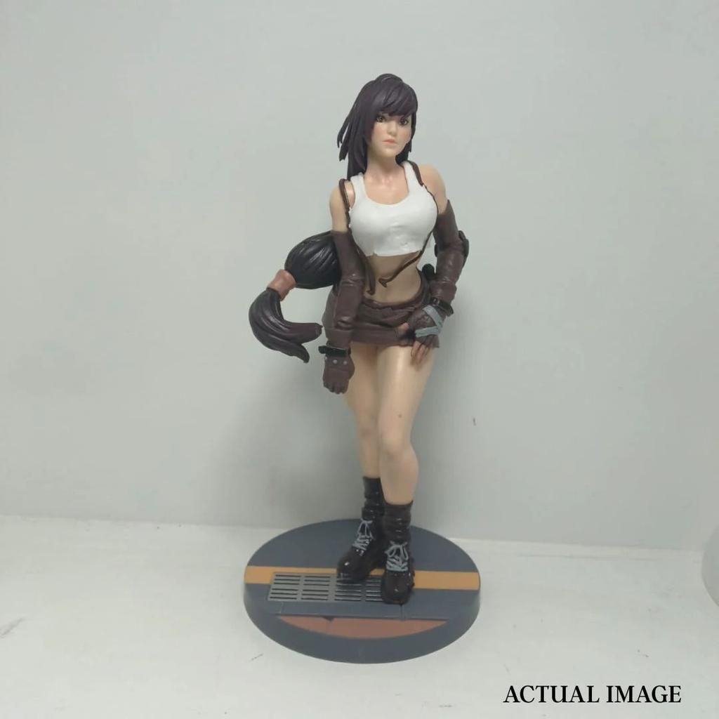Tifa Lockhart Figurine | Final Fantasy VII Inspired Figure — photo 4