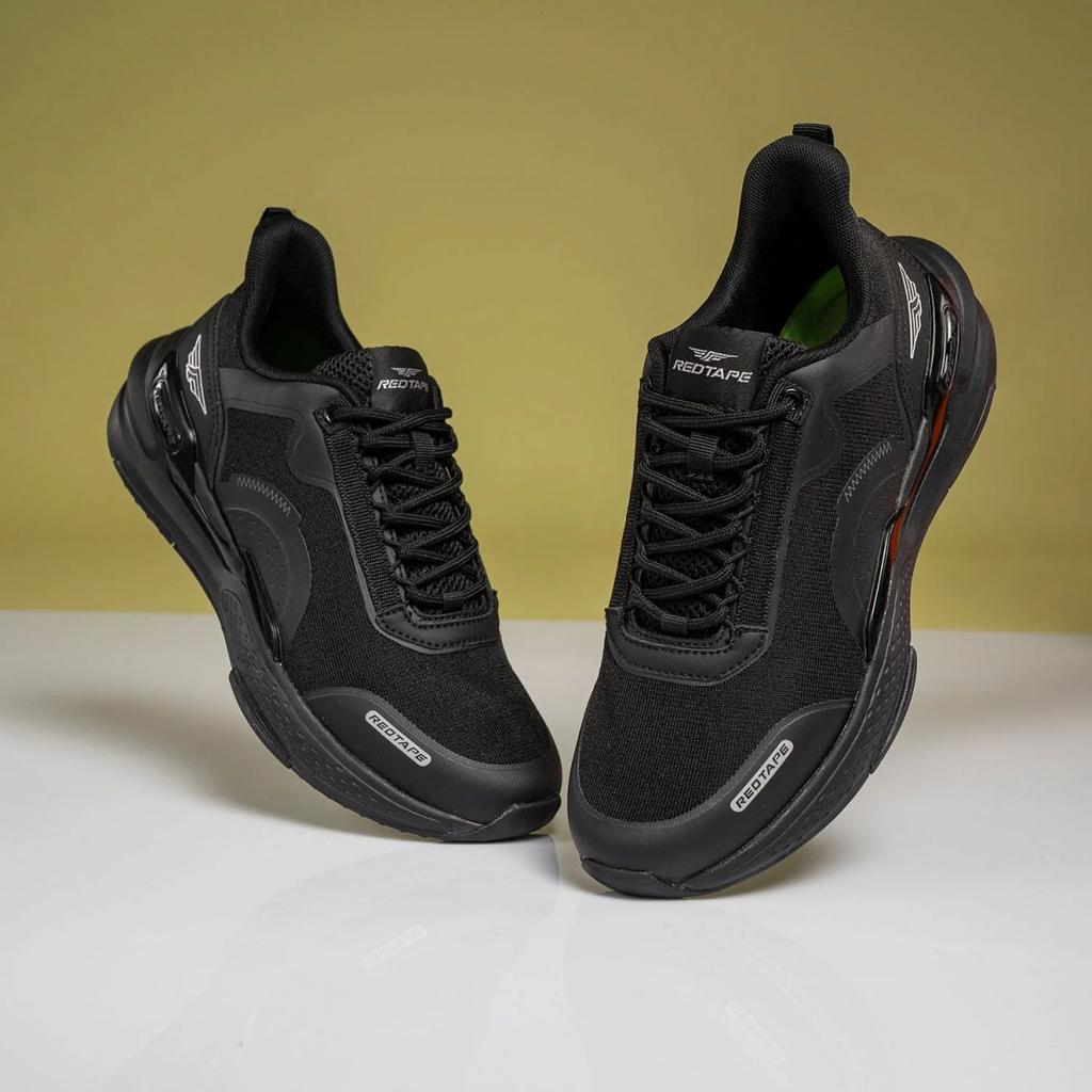 Athleisure Sports Shoes for Men in Black | Low-Cut Shoes. — photo 6