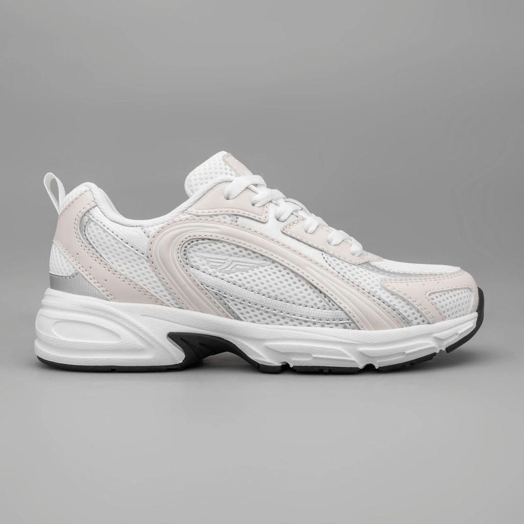 Casual Shoes for Women in White and Cream | Low-Cut Lifestyle Shoes. — photo 2
