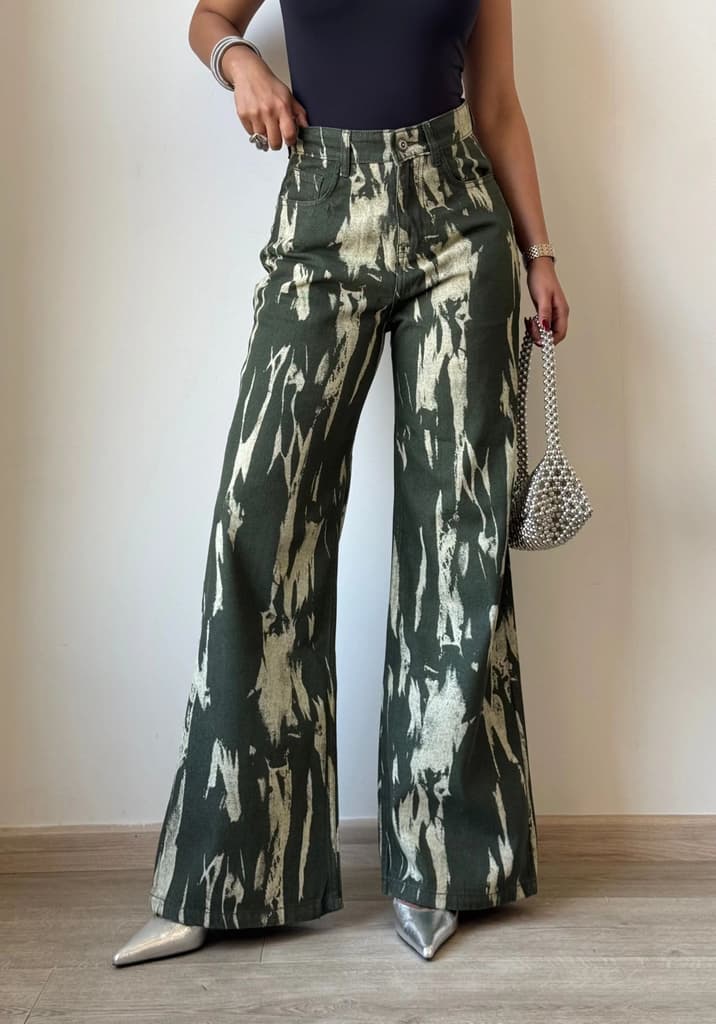 Claw Strike Baggy Wide Leg Jeans — photo 2