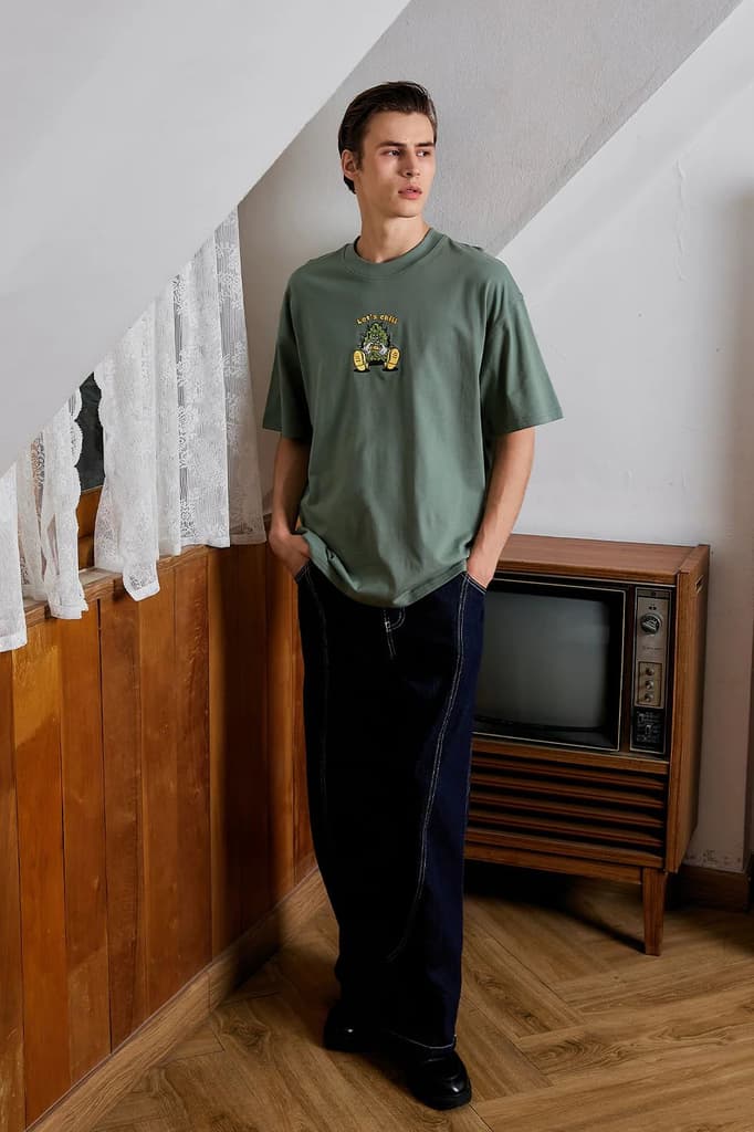 Chill Nugget Green Oversized T-shirt — photo 7