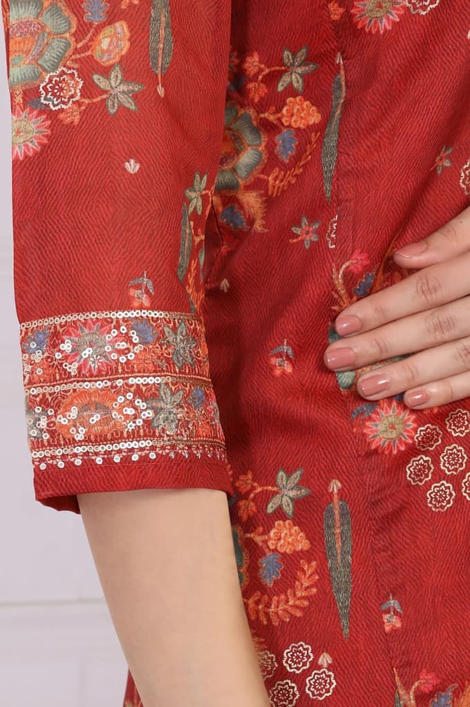 Red Embroidered Straight Jacquard Kurta with Sharara and Dupatta Set — photo 8