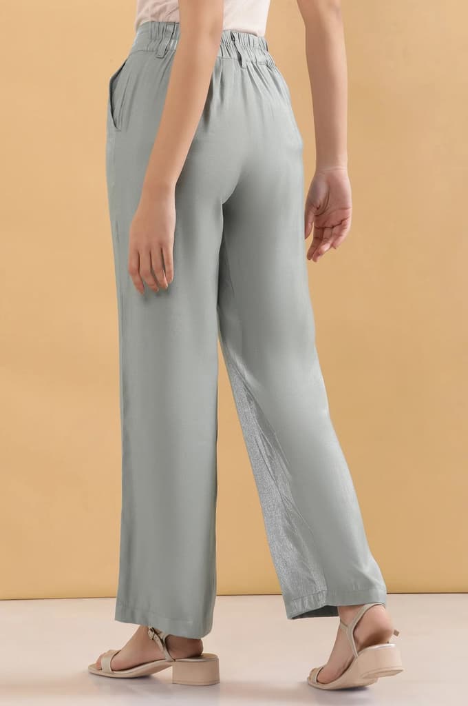 Grey Solid Straight Fit Woven Pants With Elasticated Back — photo 5