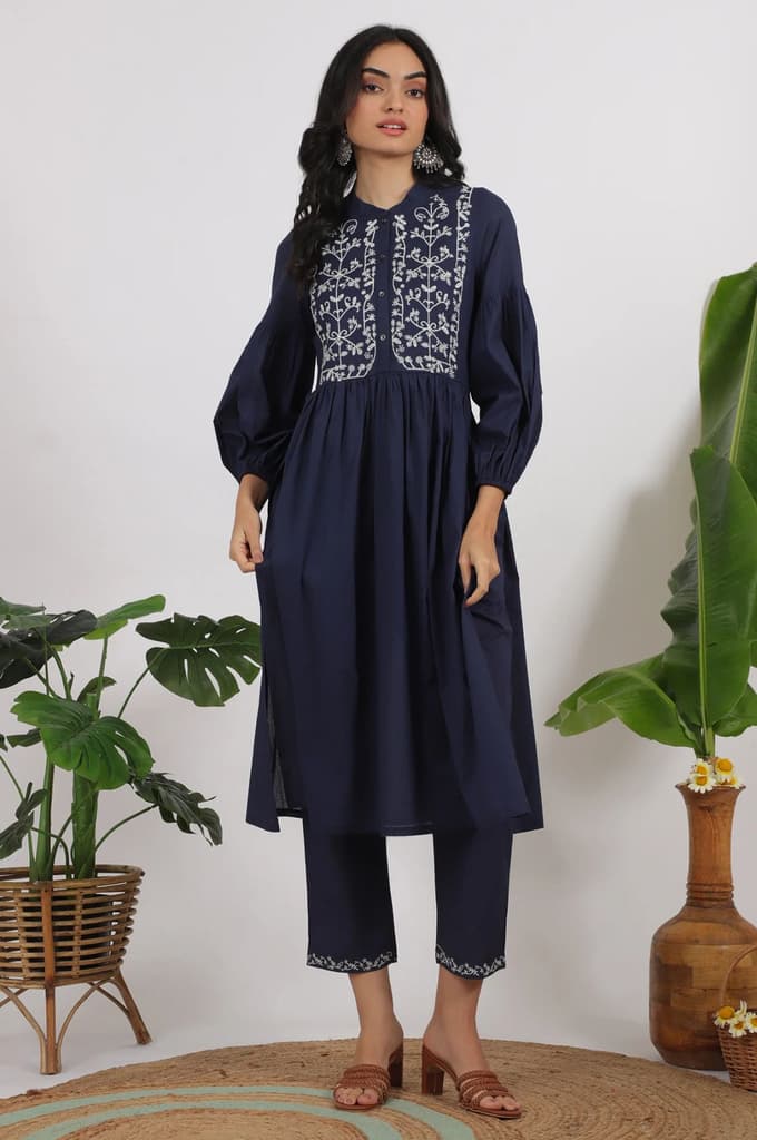 Navy Blue Embroidered Yoke Pure Cotton Kurta and Pants Co-ord Set — photo 3