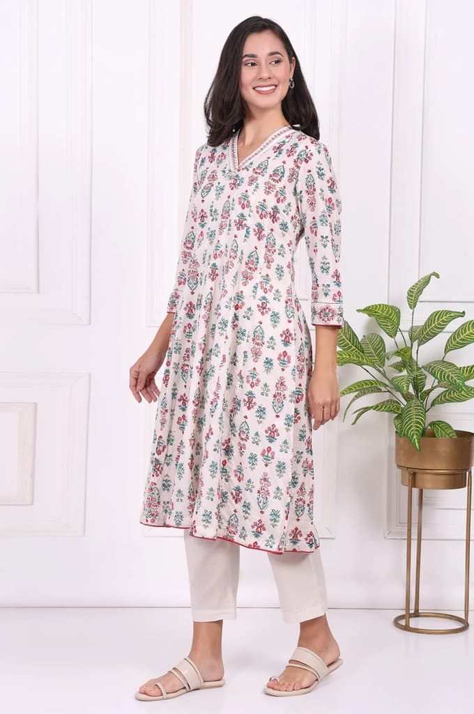 Off-White Floral Printed Thread Embroidered Pure Cotton Flared A-line Kurta — photo 4