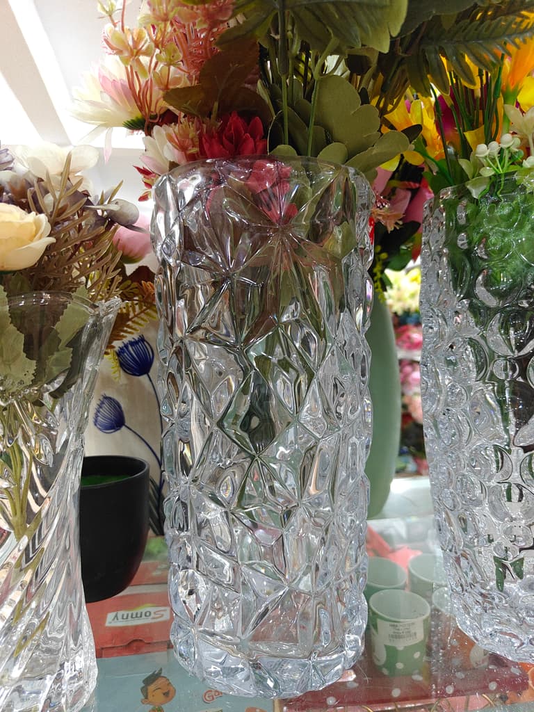 Clear Vase with Flowers | Glass | Decorative | Clear