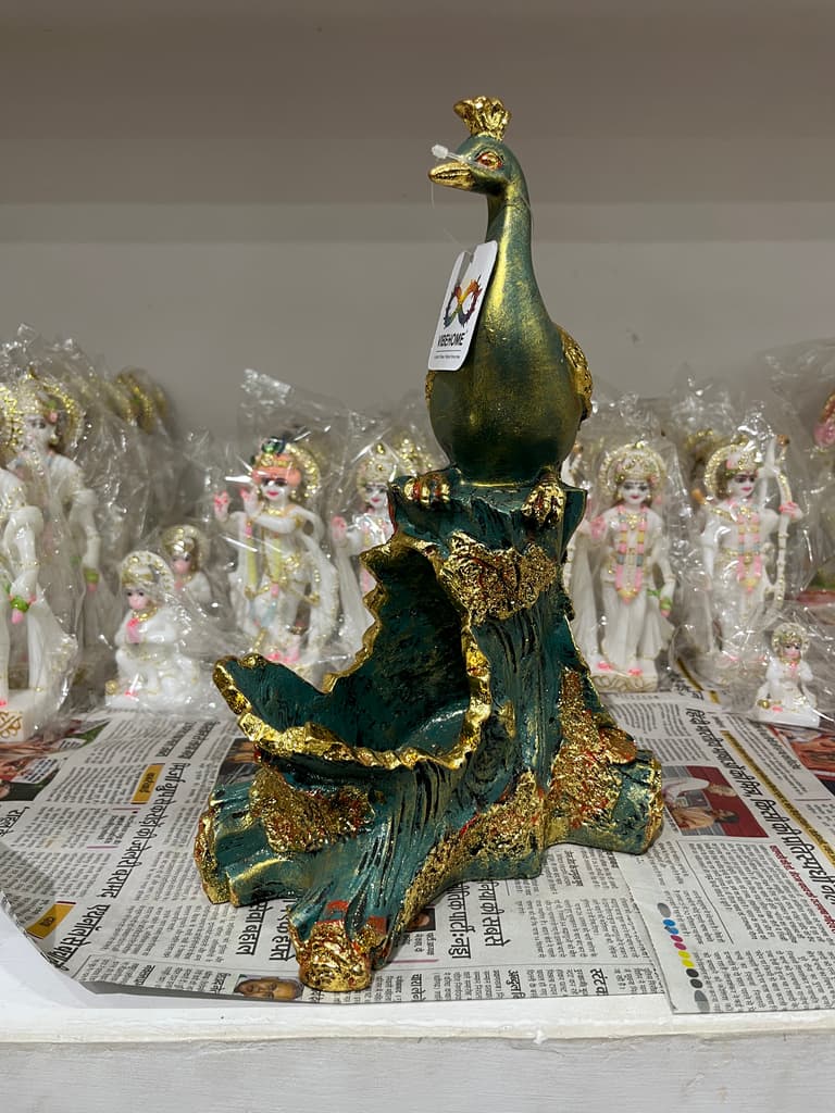Gold Statue of a Bird | Sculpture | Gold | Gold