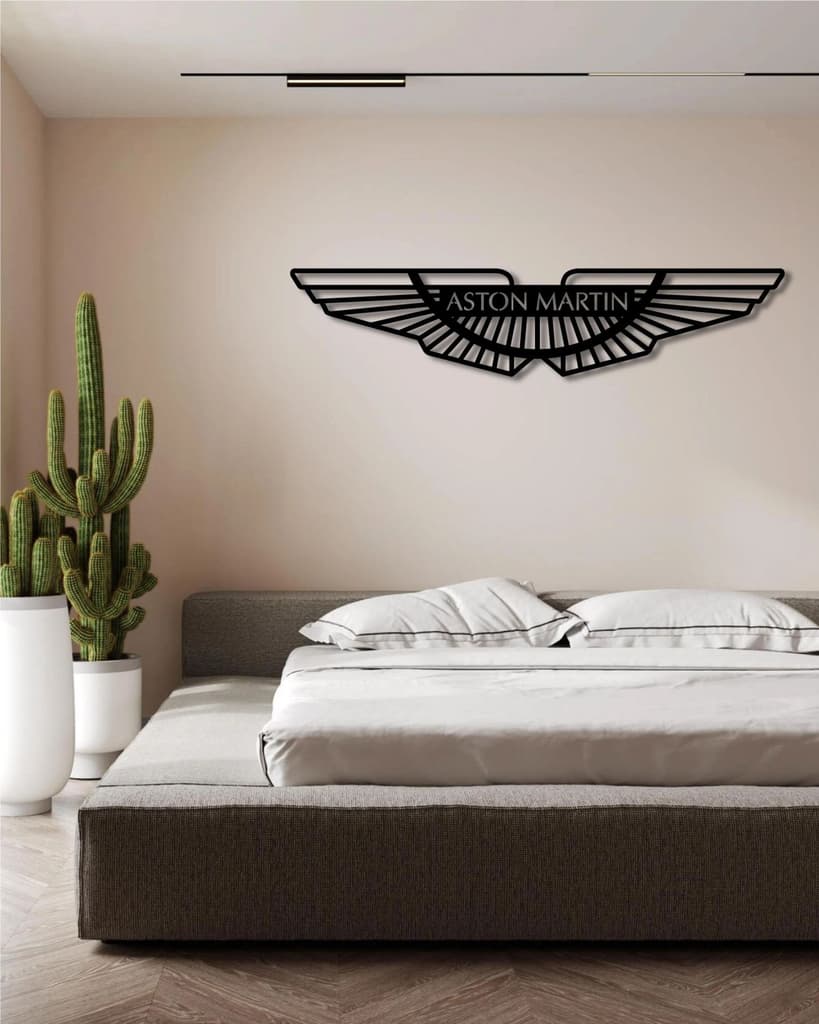 ASTON MARTIN F1 TEAM LOGO METAL WALL ART — photo 3