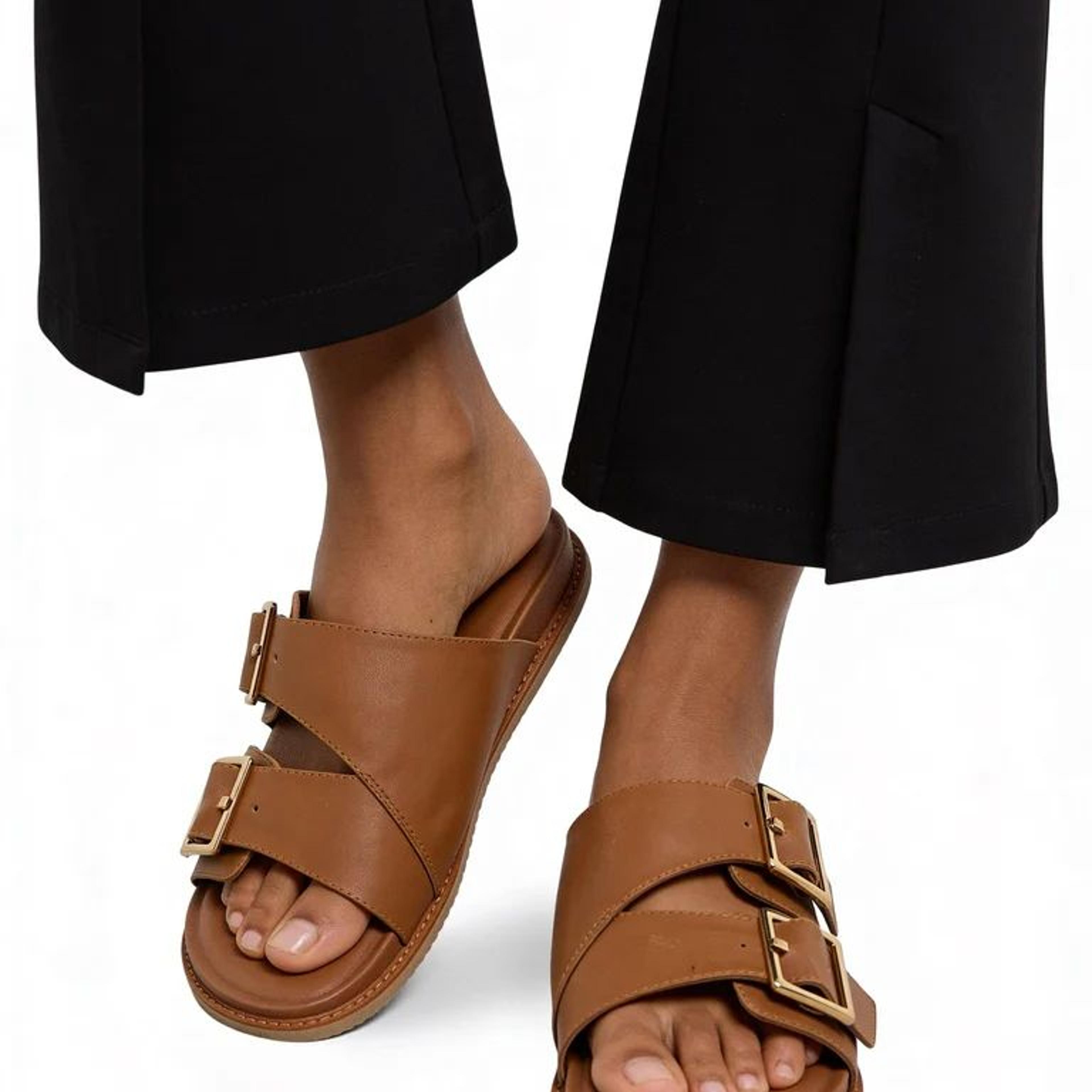 LUNA BLU Light Tan Buckle-Detailed Sandals