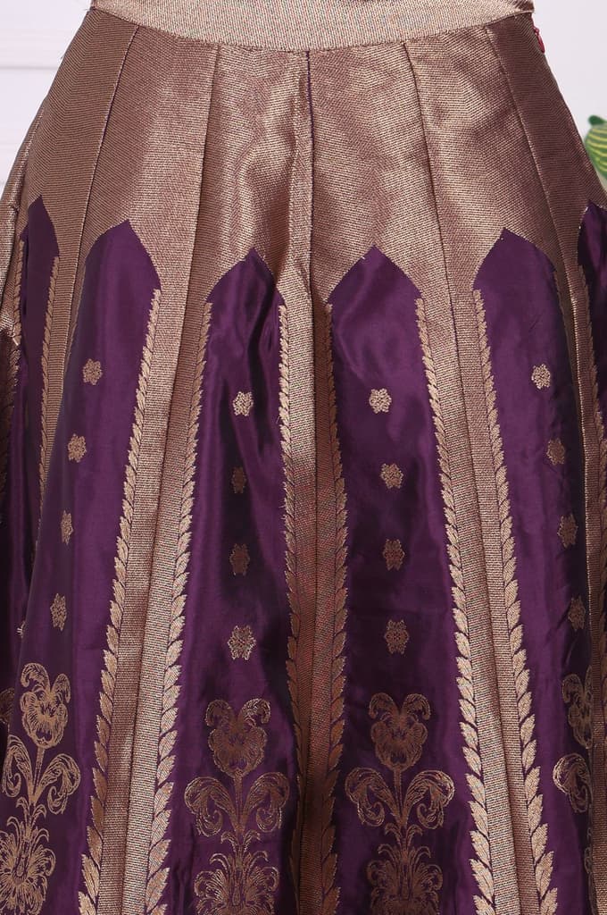 Purple Embellished Jacquard Straight Crop Top, Skirt and Dupatta Set — photo 8