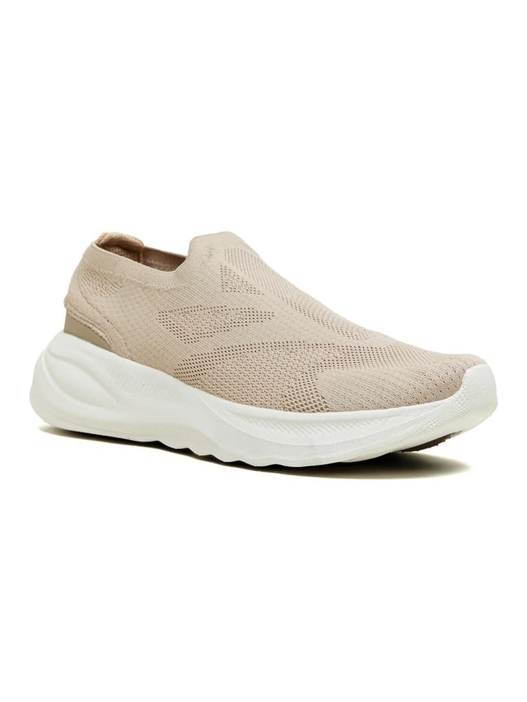 JETRA Beige Men's Walking Shoes — Beige / 6