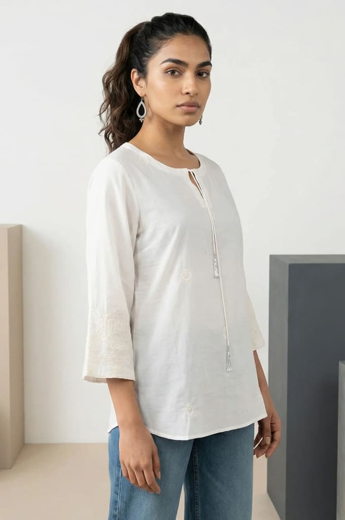 White Embroidered Pure Cotton Straight Top — photo 5