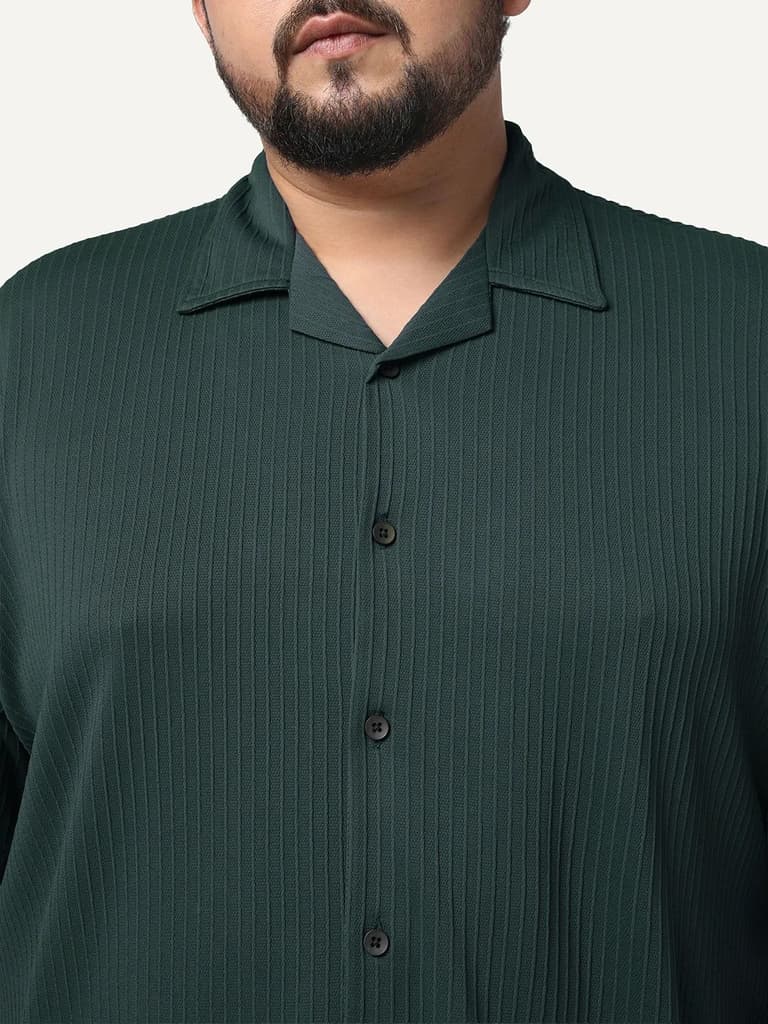 Plus Men's Dark Green Cotton Half Sleeve Oversized Fit Textured Shirt with Cuban Collar — photo 5