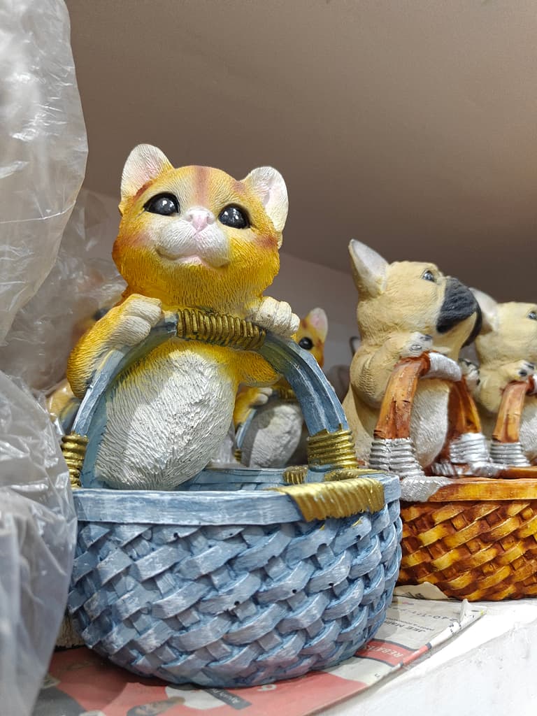 Yellow Cat Figurine | Kitten Statue | Ceramic | Decorative