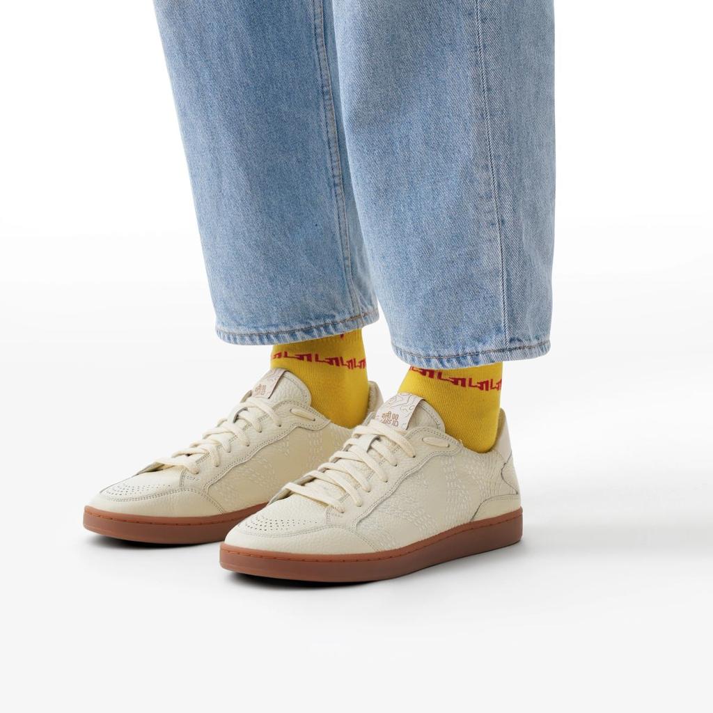 Gully Number 001 - DVAITA Calico White — photo 3