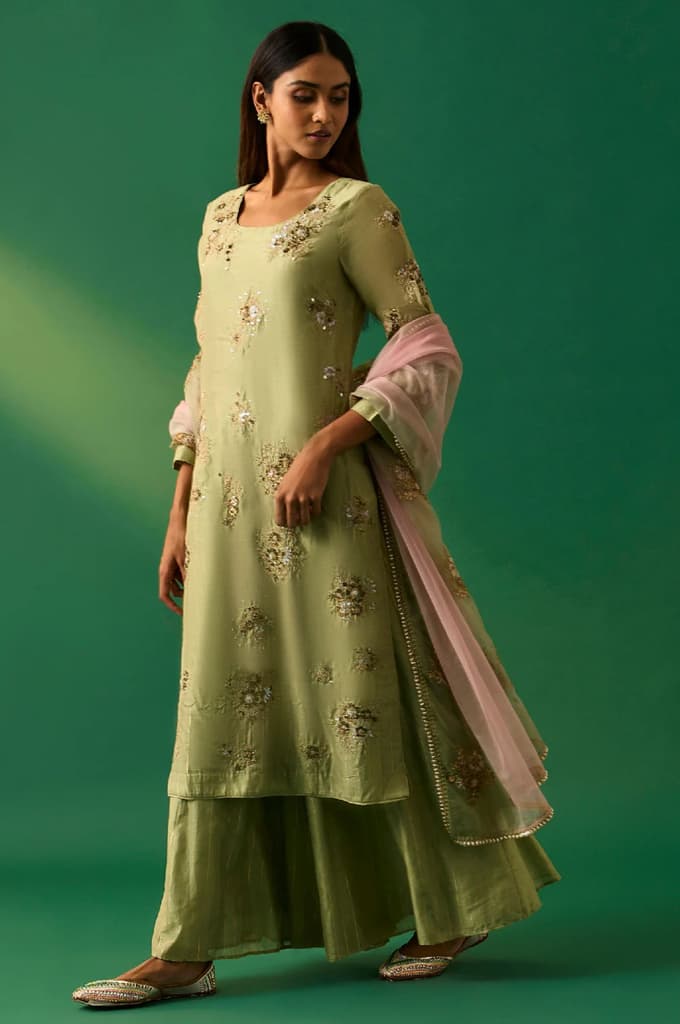 Green Embroidered Straight Cotton Kurta with Culotte and Dupatta Set — photo 3