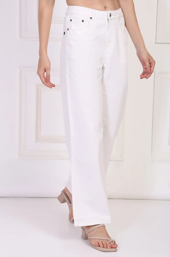 White Solid Flared Cotton Pant — photo 2