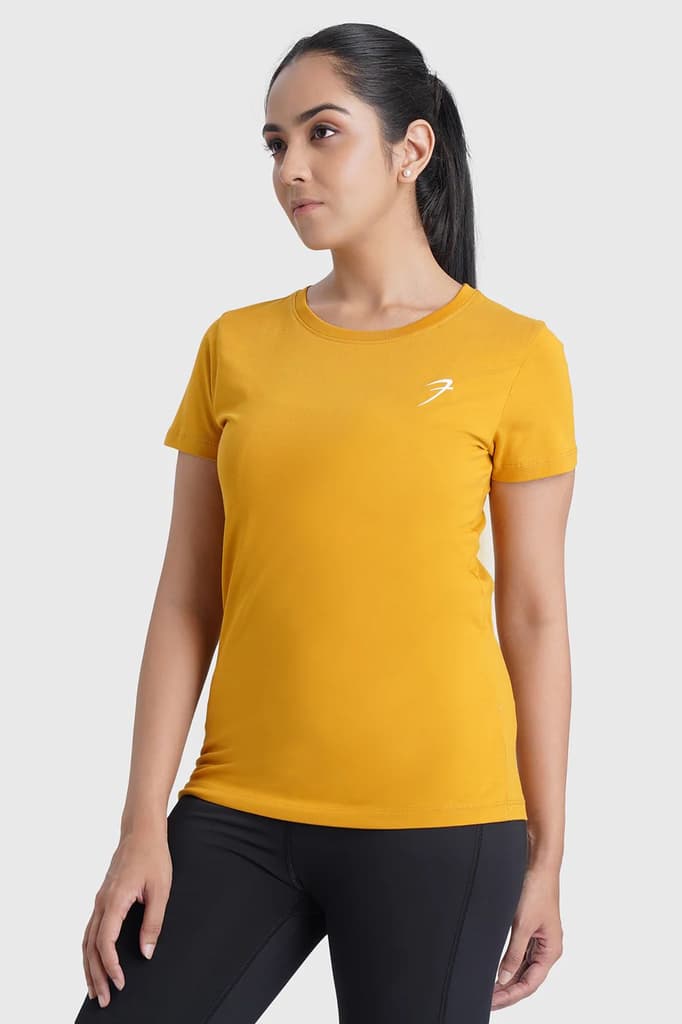 Legacy T-shirt Mustard — XS