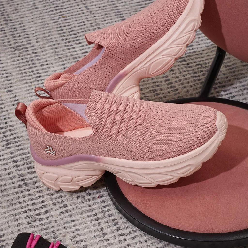 FRORA Peach Women's Walking Shoes
