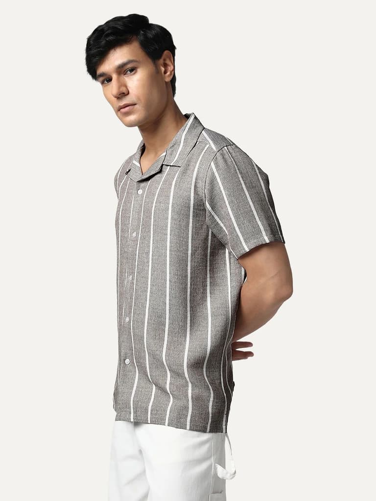 Men's Grey Cotton Half Sleeve Relaxed Fit Linen Striped Shirt with Cuban Collar — photo 3