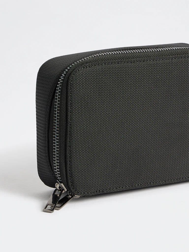 Westside Black Textured Sling Bag — photo 3