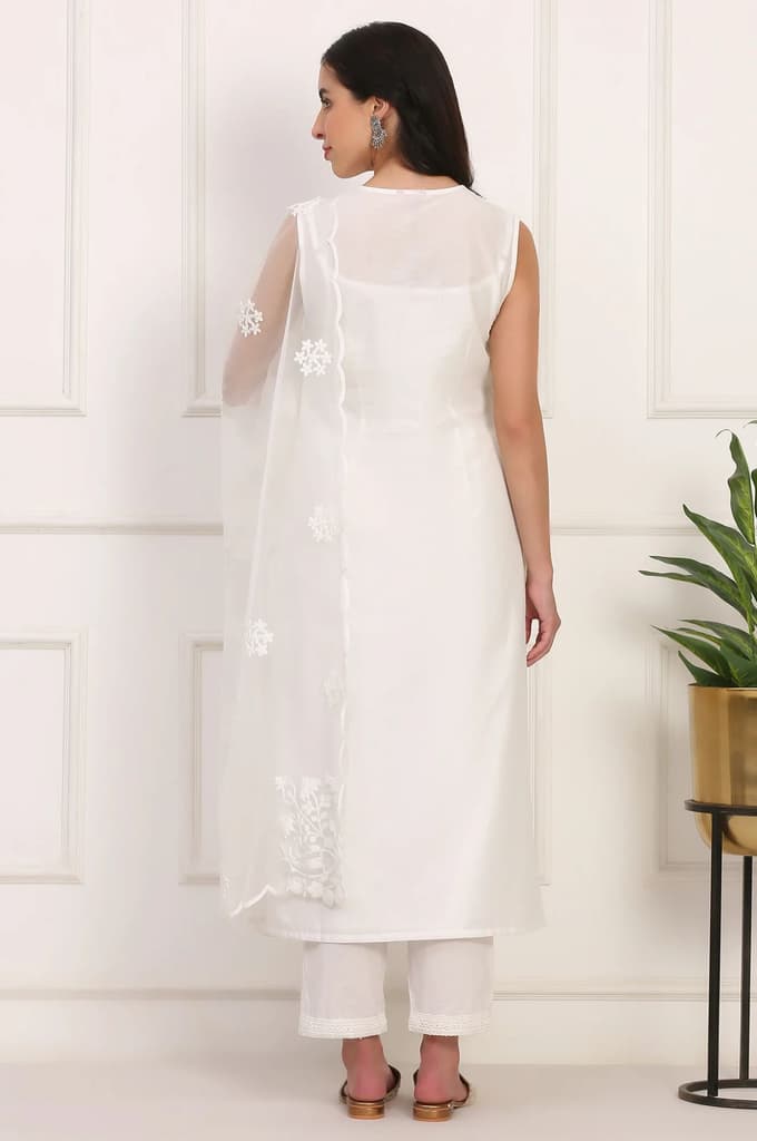 White Solid Embroidered Straight Pure Cotton Kurta, Straight Pant and Dupatta Set — photo 5
